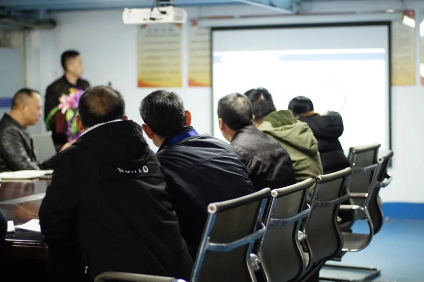 萬(wàn)達(dá)業(yè)研發(fā)、生產(chǎn)2020年度工作總結(jié)暨2021年度工作計(jì)劃專(zhuān)題會(huì)議